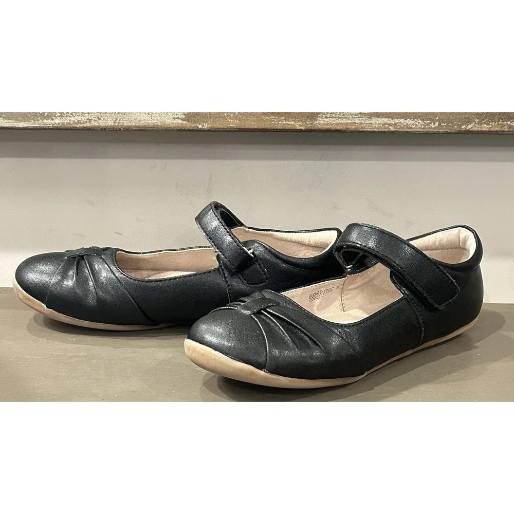 Livie and Luca PIEGA Black Leather Mary Jane Youth Shoes Size 2 EUC